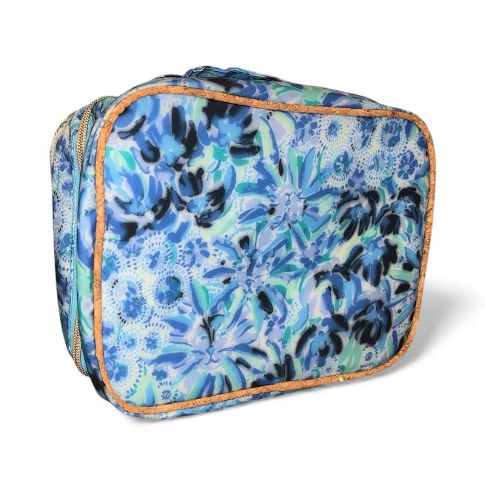 Lilly Pulitzer Iris Blue High Maintenance Insulated Lunch Bag Crossbody Tote NWT - Picture 2 of 6